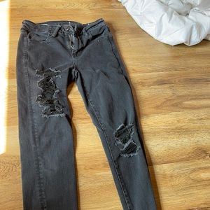 American eagle black skinny jeans